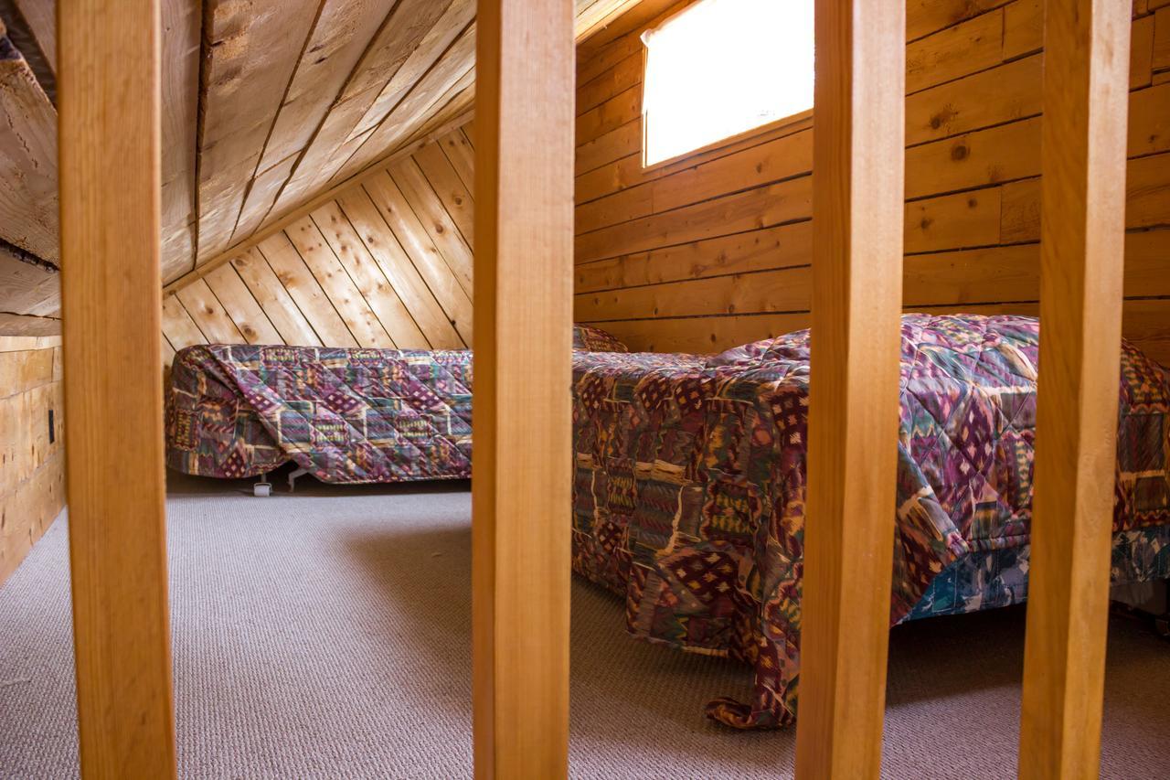 Midnight Sun Log Cabins Moose Pass Экстерьер фото